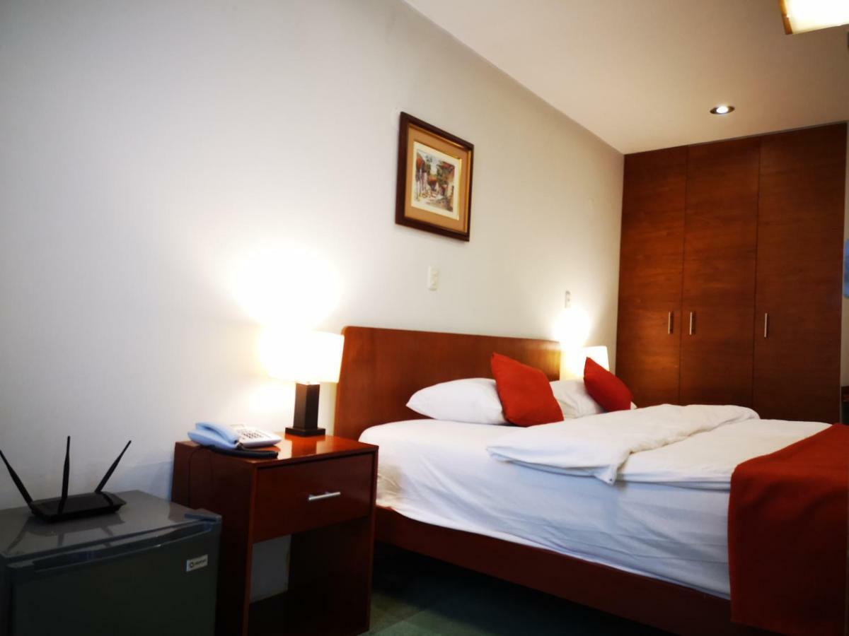 Hotel Cholcana Lima Extérieur photo